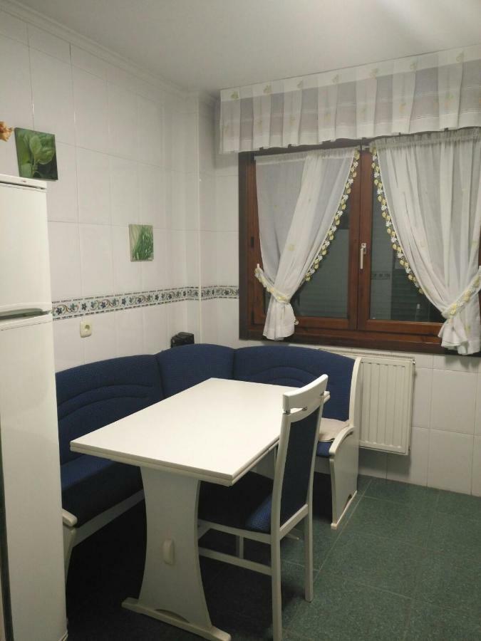 Piso Velazquez Apartment Gijon Ngoại thất bức ảnh