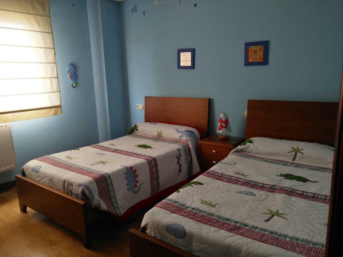 Piso Velazquez Apartment Gijon Ngoại thất bức ảnh